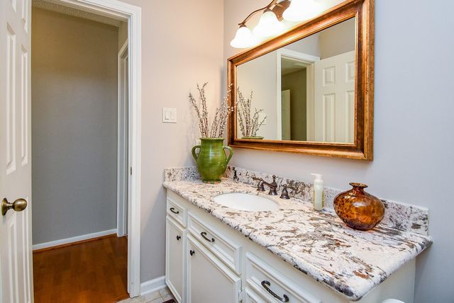 2118 Woodland Drive, Richmond, TX 77406