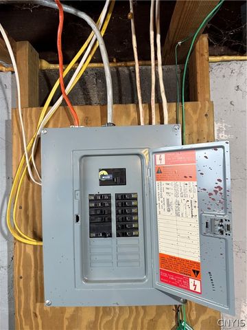 19 Rose Place, Utica, NY 13502