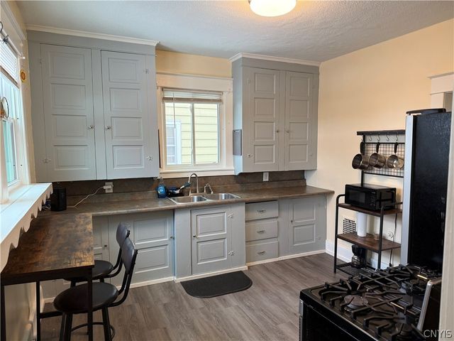 19 Rose Place, Utica, NY 13502