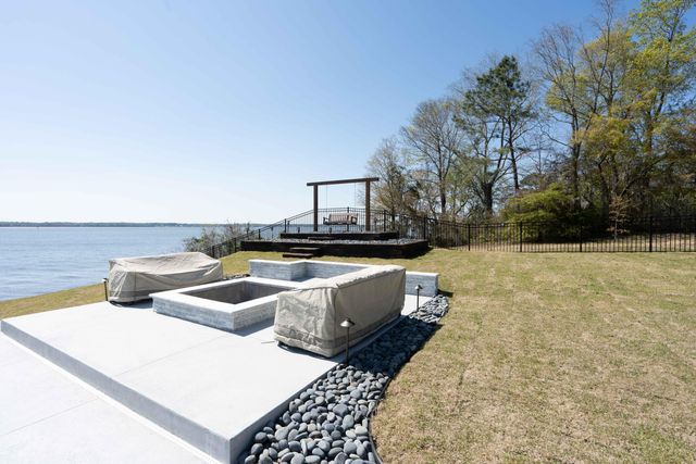 3366 Princess Pond Road, Summerton, SC 29148