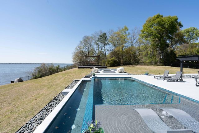 3366 Princess Pond Road, Summerton, SC 29148