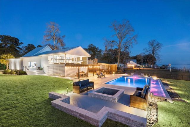 3366 Princess Pond Road, Summerton, SC 29148