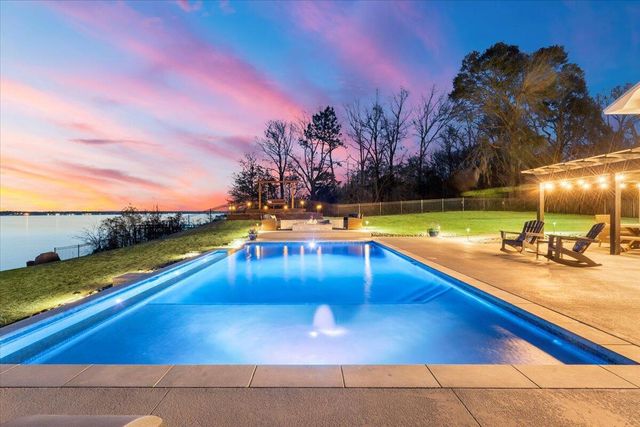 3366 Princess Pond Road, Summerton, SC 29148