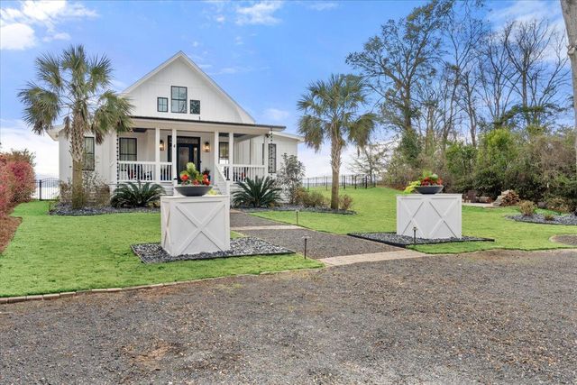 3366 Princess Pond Road, Summerton, SC 29148