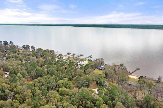 3366 Princess Pond Road, Summerton, SC 29148