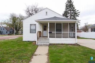 101 W 27th St, Sioux Falls, SD 57105