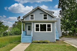 123 S 12th Avenue, Maywood, IL 60153