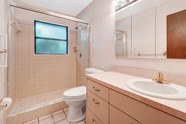 1520 LEGACY WOODS COURT, Groveland, FL 34736