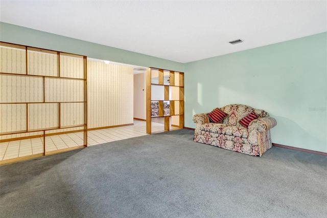 1520 LEGACY WOODS COURT, Groveland, FL 34736