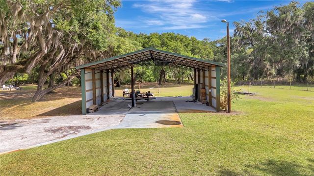 1520 LEGACY WOODS COURT, Groveland, FL 34736