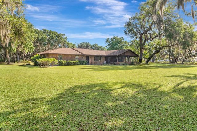 1520 LEGACY WOODS COURT, Groveland, FL 34736