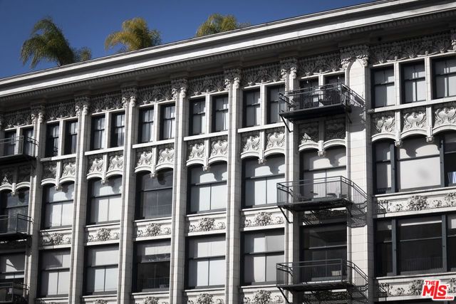 315 W 5th Street 905, Los Angeles, CA 90013