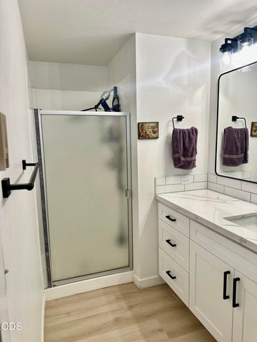 51530 Riverland Avenue, La Pine, OR 97739