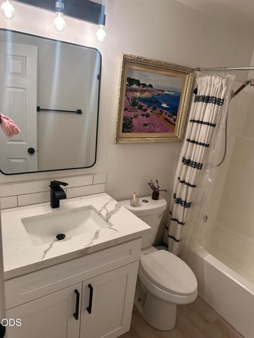 51530 Riverland Avenue, La Pine, OR 97739