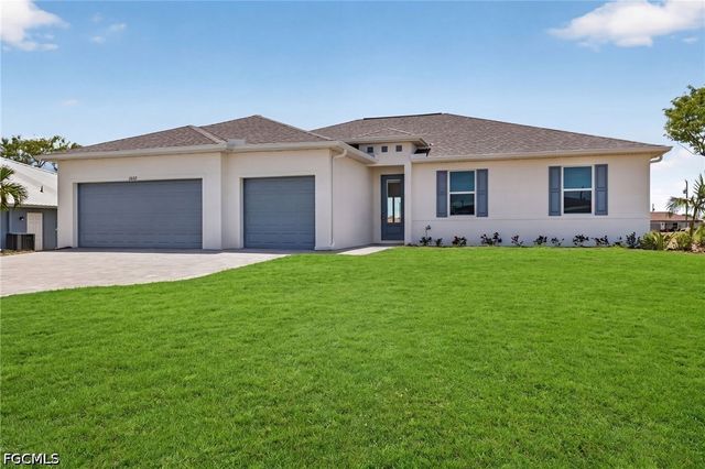 2032 NW 2nd AVE, Cape Coral, FL 33993
