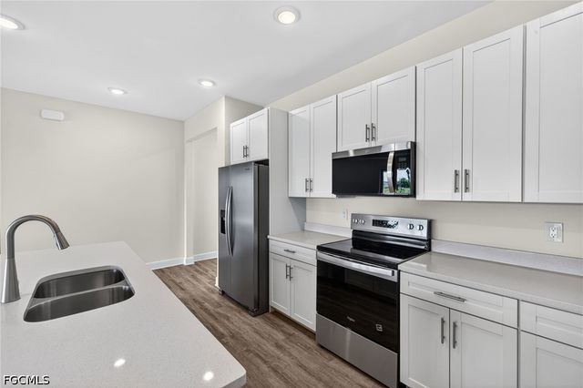 2032 NW 2nd AVE, Cape Coral, FL 33993