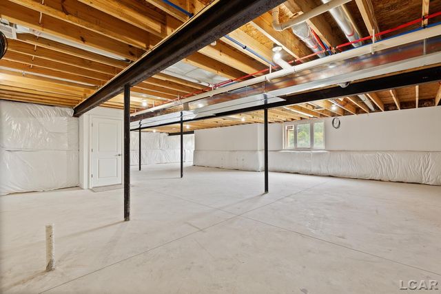 2819 Eunice Circle, Adrian, MI 49221