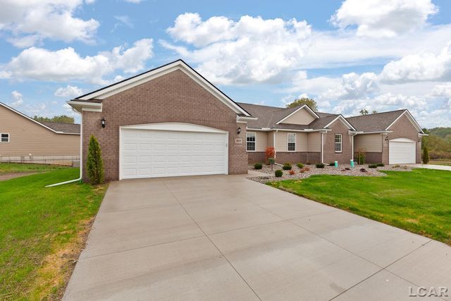 2819 Eunice Circle, Adrian, MI 49221