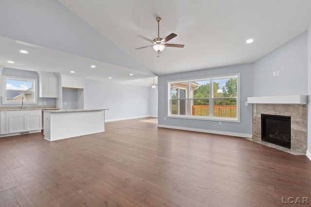 2819 Eunice Circle, Adrian, MI 49221