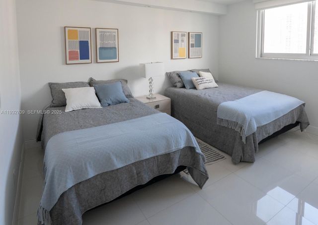 19380 Collins Ave 1003, Sunny Isles Beach, FL 33160