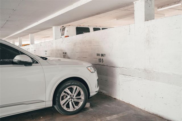 19380 Collins Ave 1003, Sunny Isles Beach, FL 33160