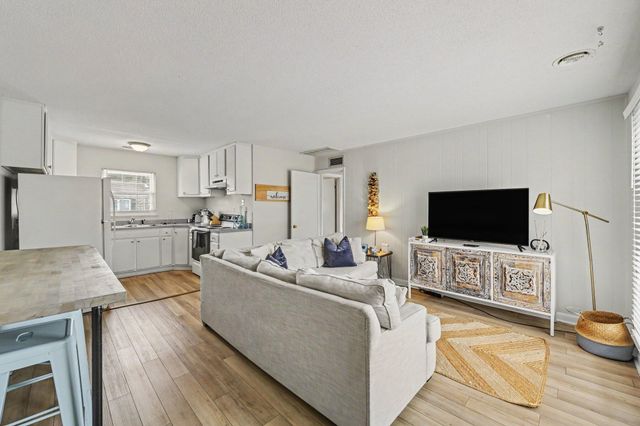 874 Colony B27, Charleston, SC 29407