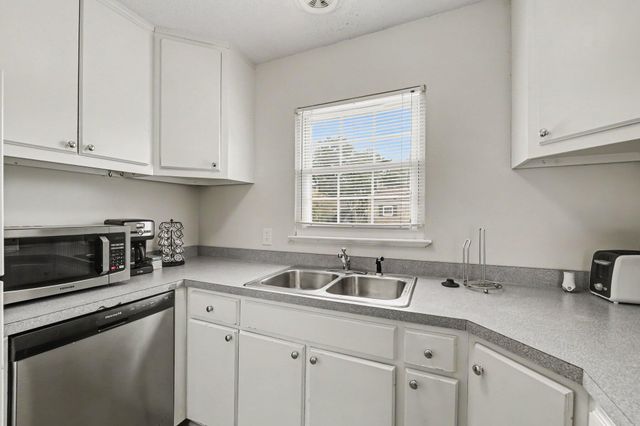 874 Colony B27, Charleston, SC 29407