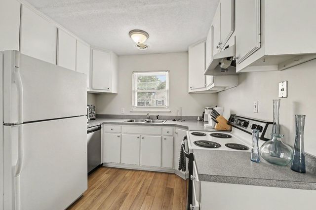 874 Colony B27, Charleston, SC 29407
