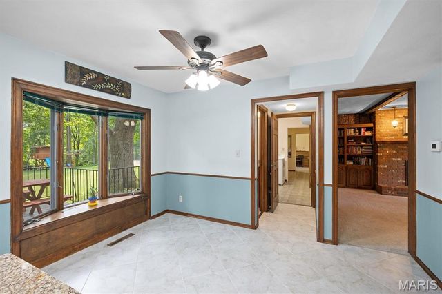 213 Warrensburg Drive, Belleville, IL 62223