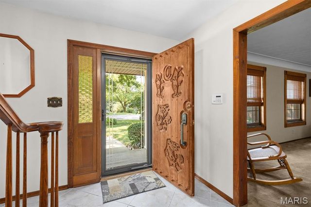 213 Warrensburg Drive, Belleville, IL 62223