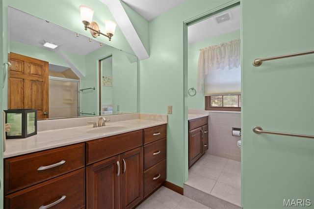 213 Warrensburg Drive, Belleville, IL 62223