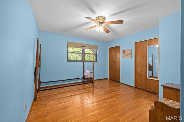 213 Warrensburg Drive, Belleville, IL 62223
