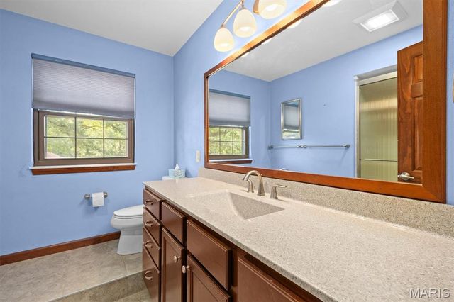 213 Warrensburg Drive, Belleville, IL 62223