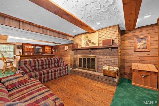 213 Warrensburg Drive, Belleville, IL 62223
