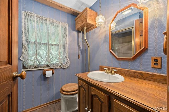 213 Warrensburg Drive, Belleville, IL 62223