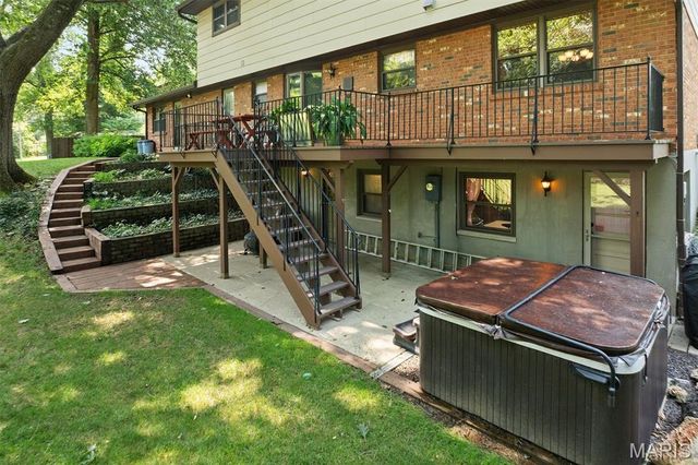 213 Warrensburg Drive, Belleville, IL 62223