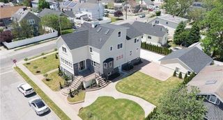 296 Milburn Avenue, Baldwin Harbor, NY 11510