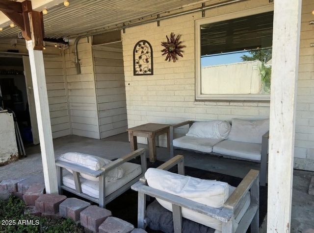 11118 W Missouri Avenue, Youngtown, AZ 85363