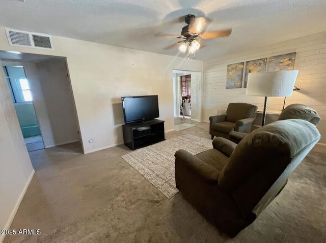 11118 W Missouri Avenue, Youngtown, AZ 85363