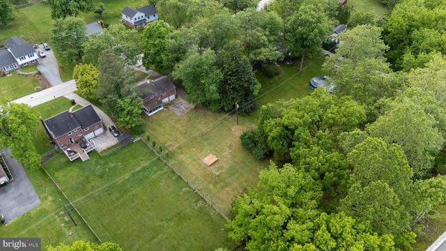 621 BOB WHITE RD, Wayne, PA 19087