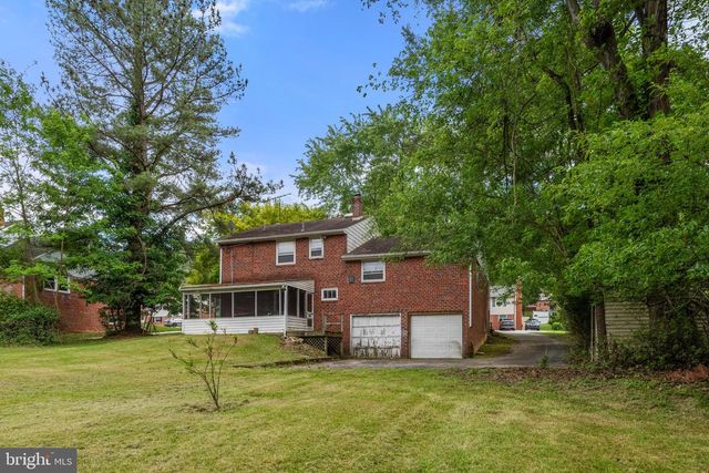 621 BOB WHITE RD, Wayne, PA 19087