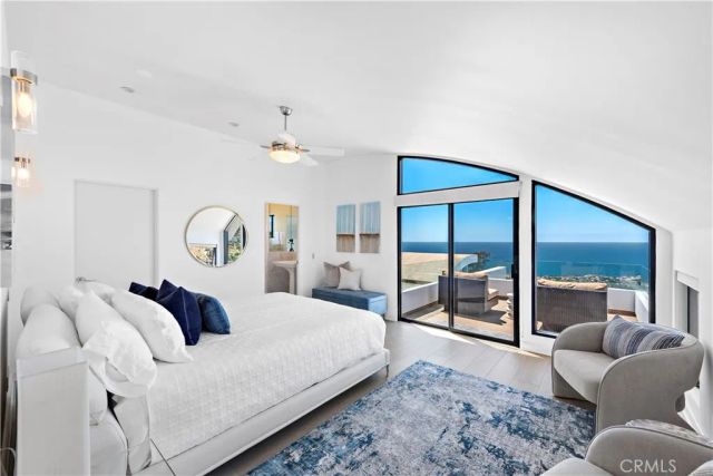 940 Summit Drive, Laguna Beach, CA 92651