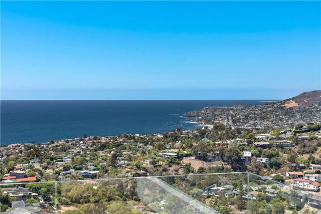 940 Summit Drive, Laguna Beach, CA 92651