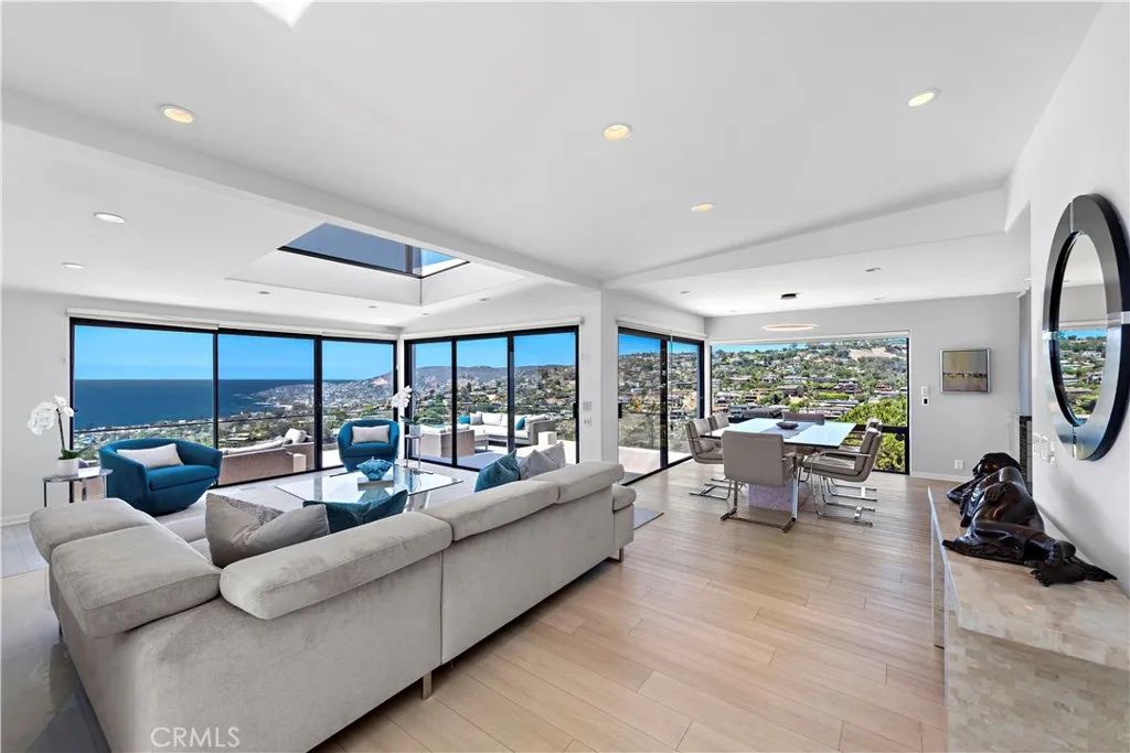 940 Summit Drive, Laguna Beach, CA 92651