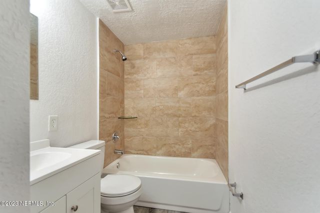7150 NATAL Avenue, Jacksonville, FL 32254