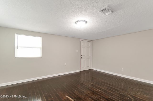 7150 NATAL Avenue, Jacksonville, FL 32254