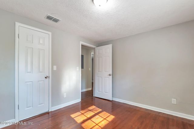 7150 NATAL Avenue, Jacksonville, FL 32254