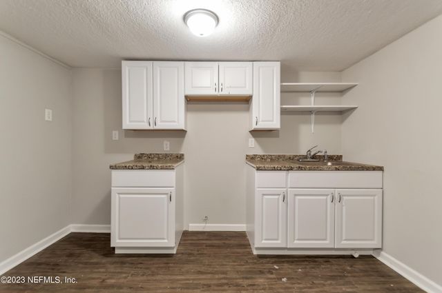 7150 NATAL Avenue, Jacksonville, FL 32254