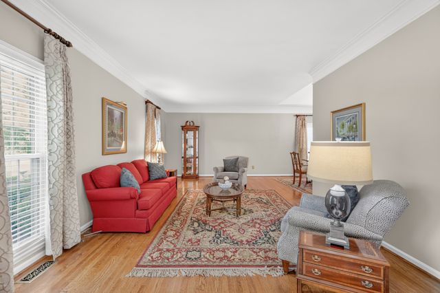 6040 Manor Pl, Brentwood, TN 37027