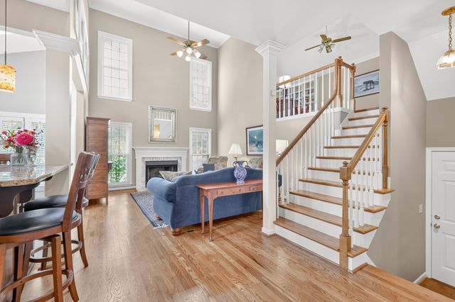 6040 Manor Pl, Brentwood, TN 37027